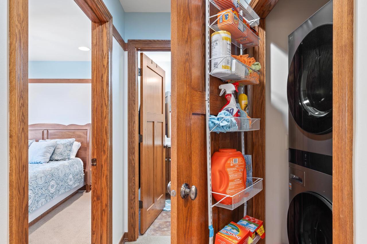 178 East Front Street 31