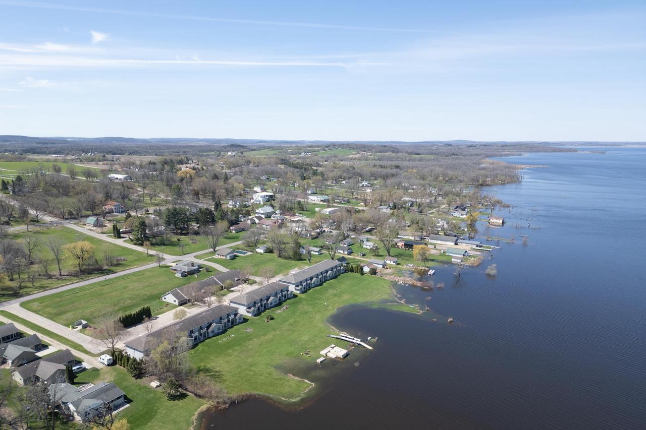 178 East Front Street 31