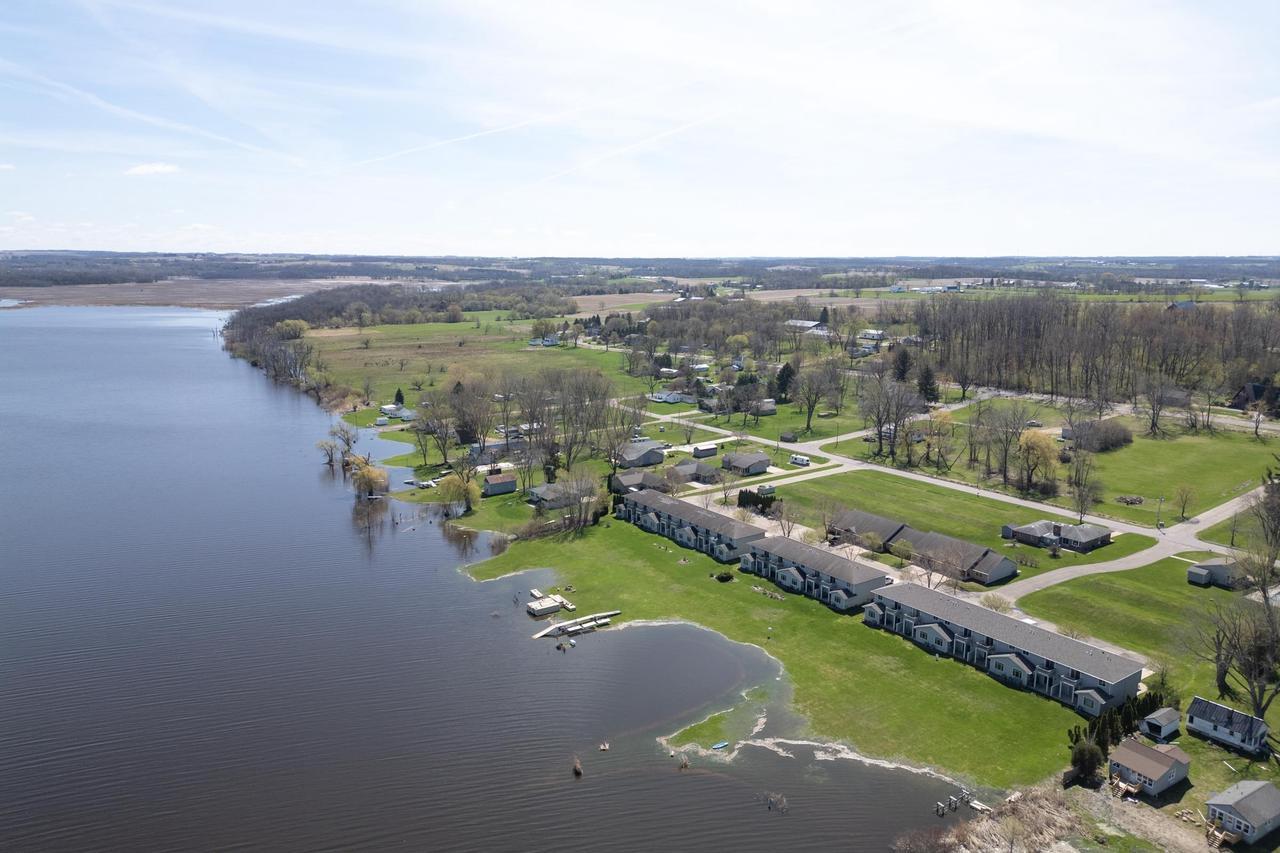 178 East Front Street 31