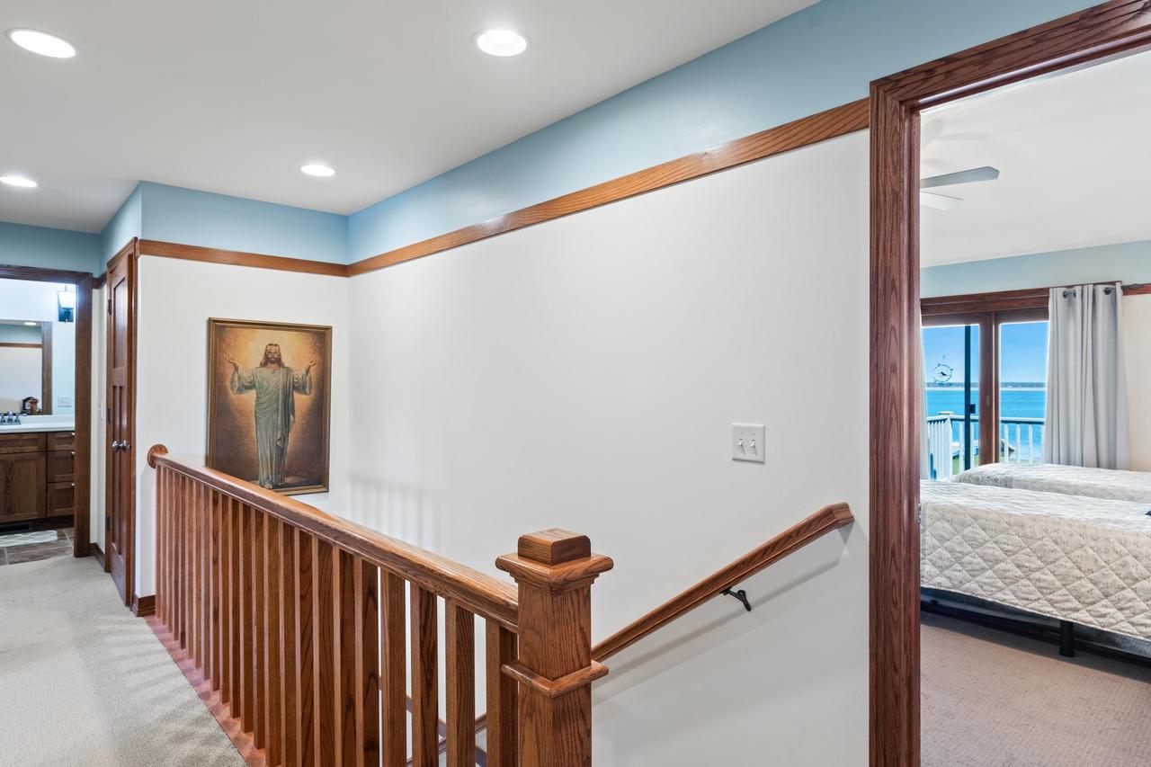 178 East Front Street 31