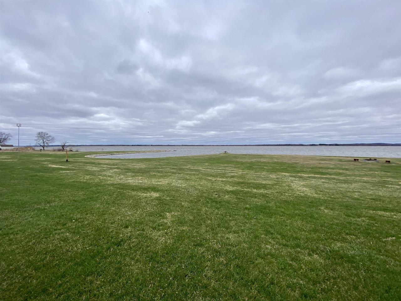 178 East Front Street 31