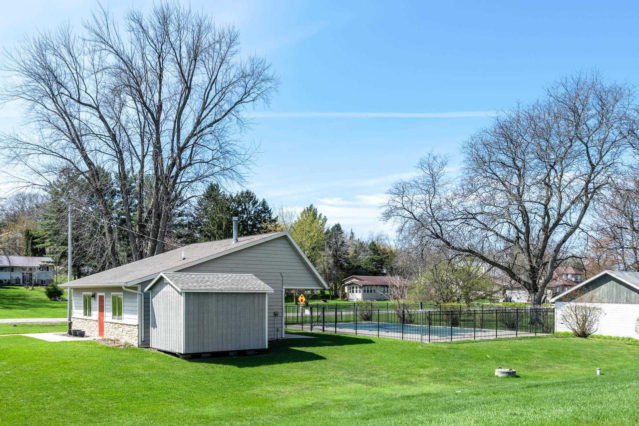 178 East Front Street 31