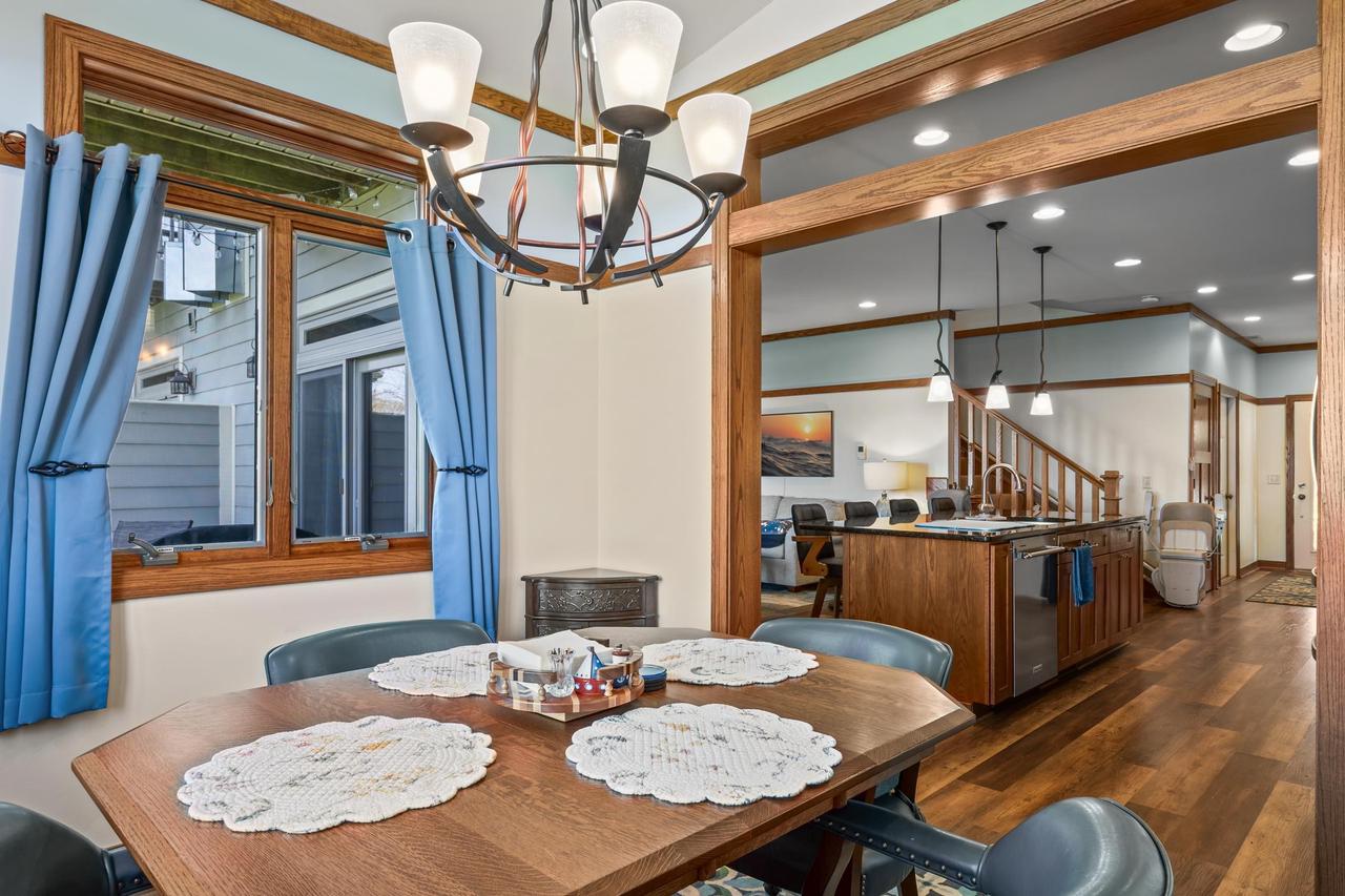 178 East Front Street 31