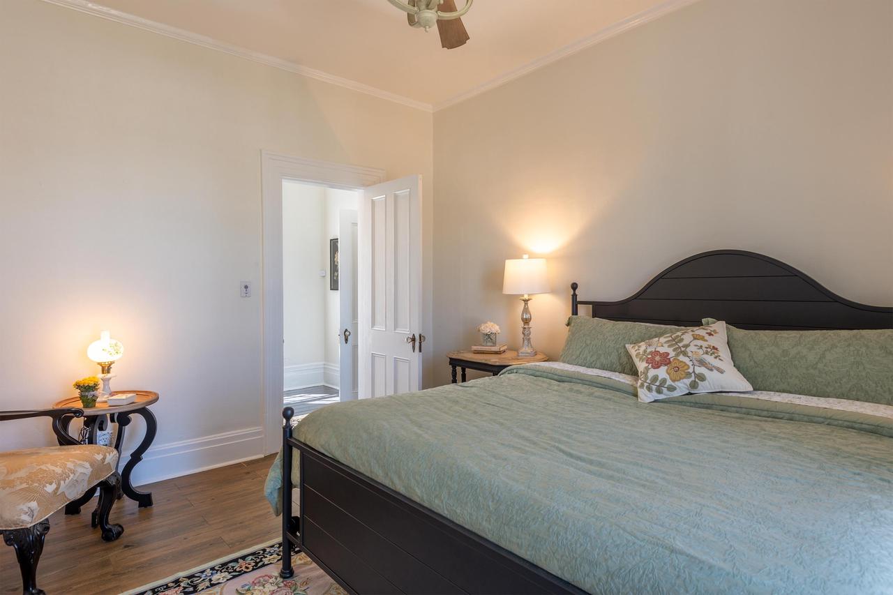 179 North Adams Avenue