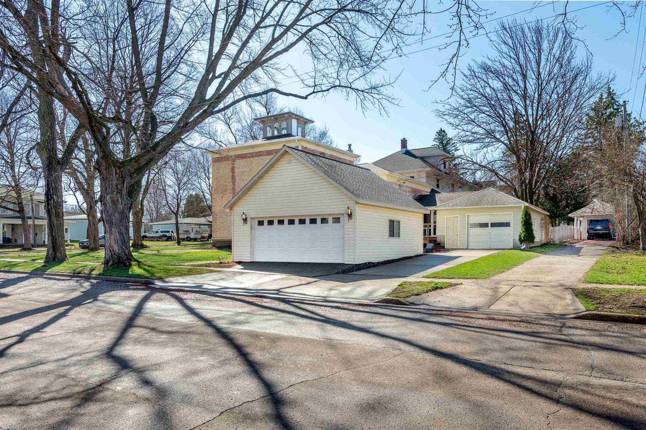 179 North Adams Avenue