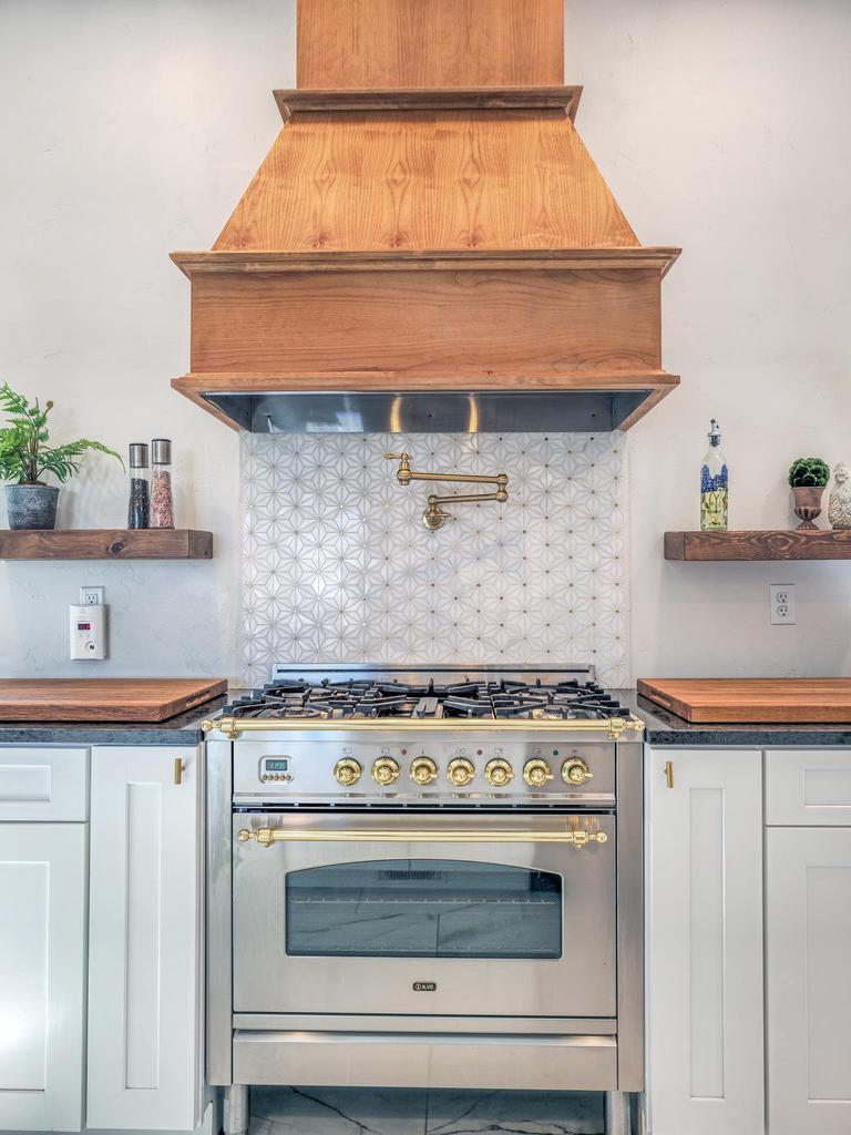 179 North Adams Avenue