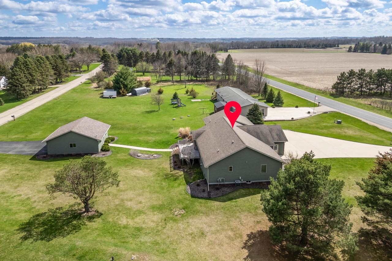 N6008 Forest Ridge Road