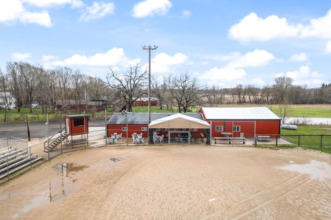 W12010 Rose-Eld Road