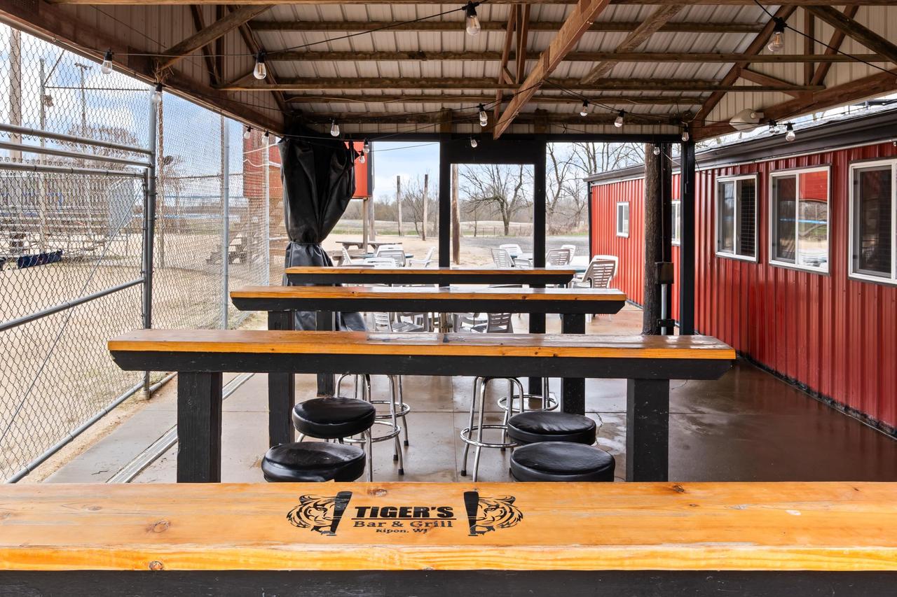 W12010 Rose-Eld Road