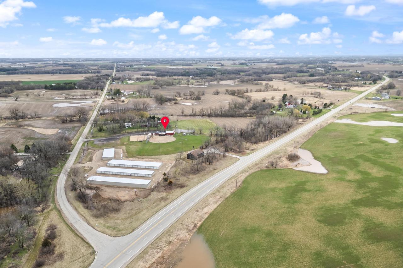 W12010 Rose-Eld Road