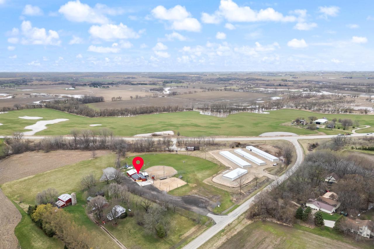 W12010 Rose-Eld Road