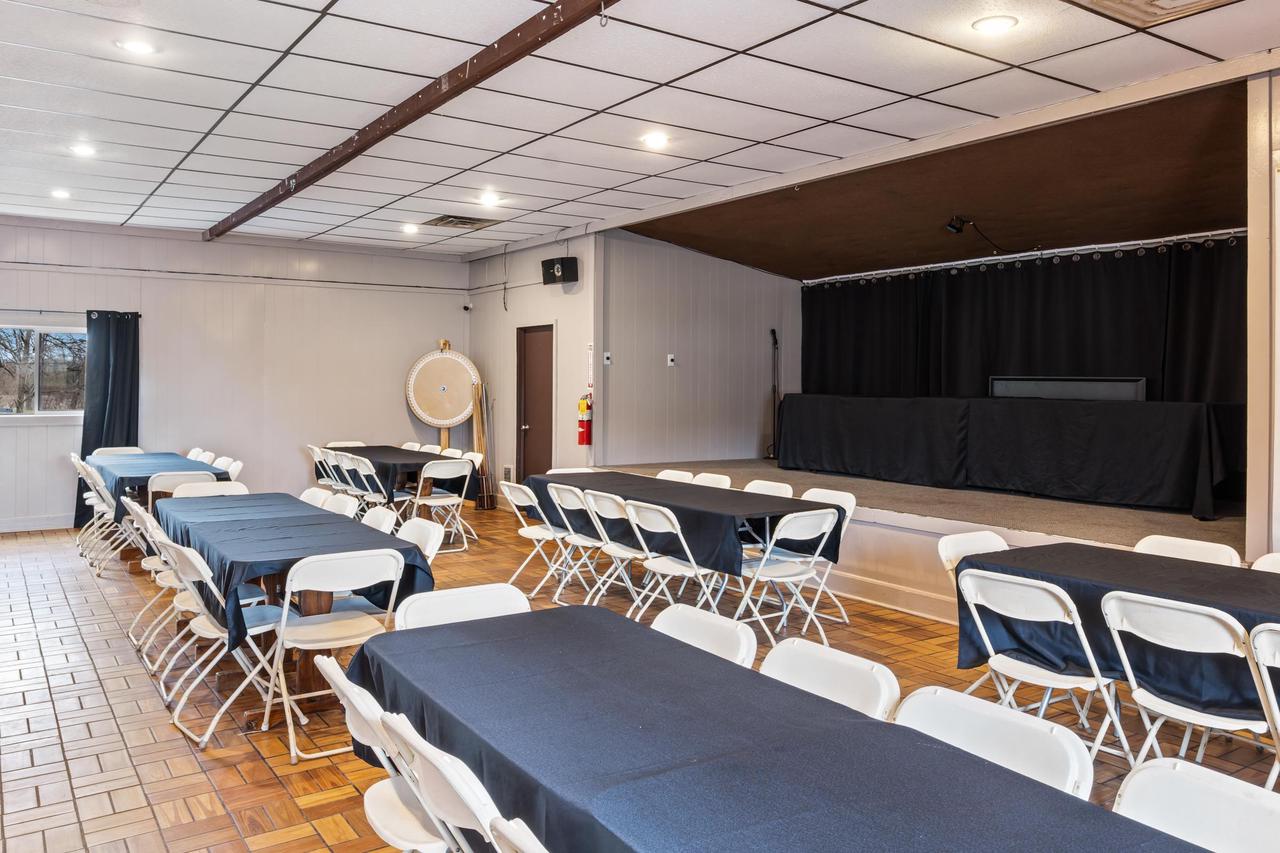 W12010 Rose-Eld Road