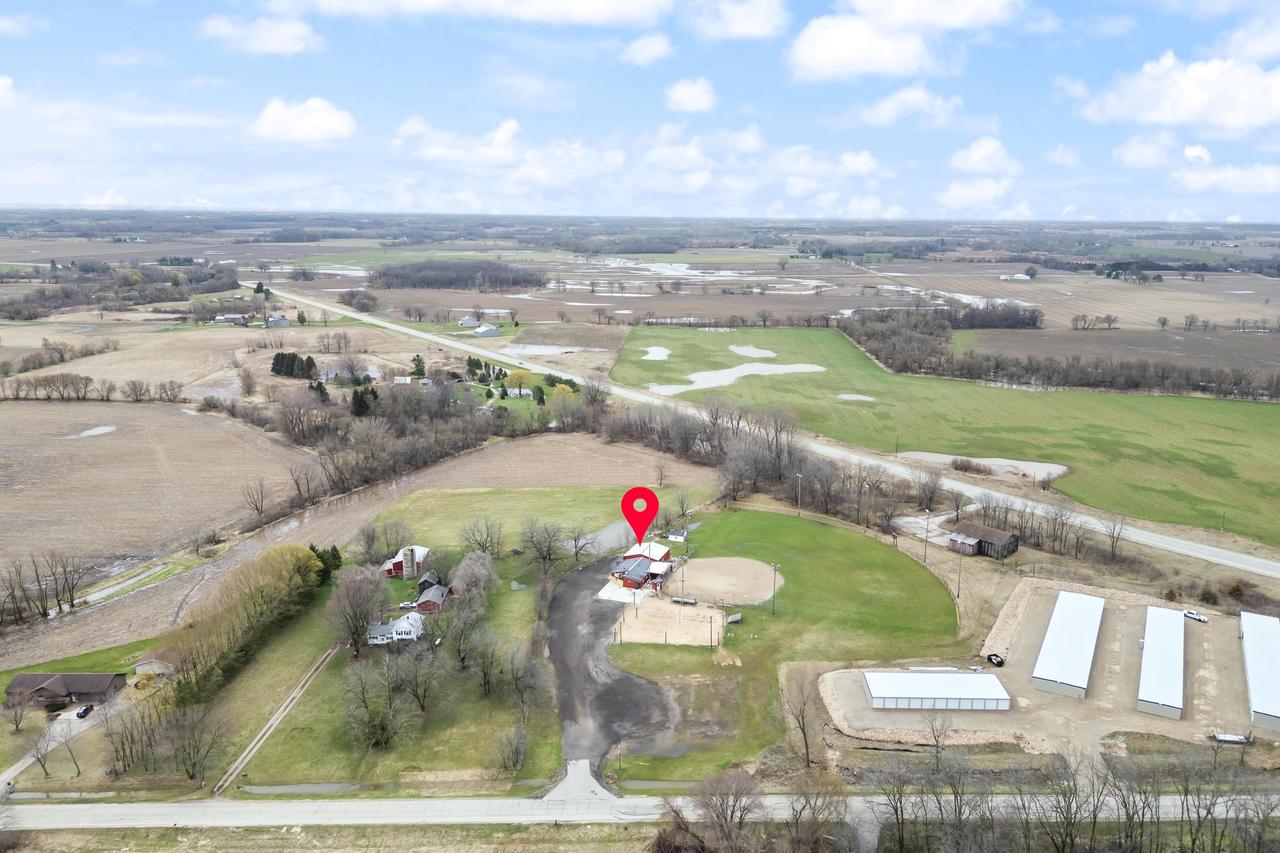 W12010 Rose-Eld Road