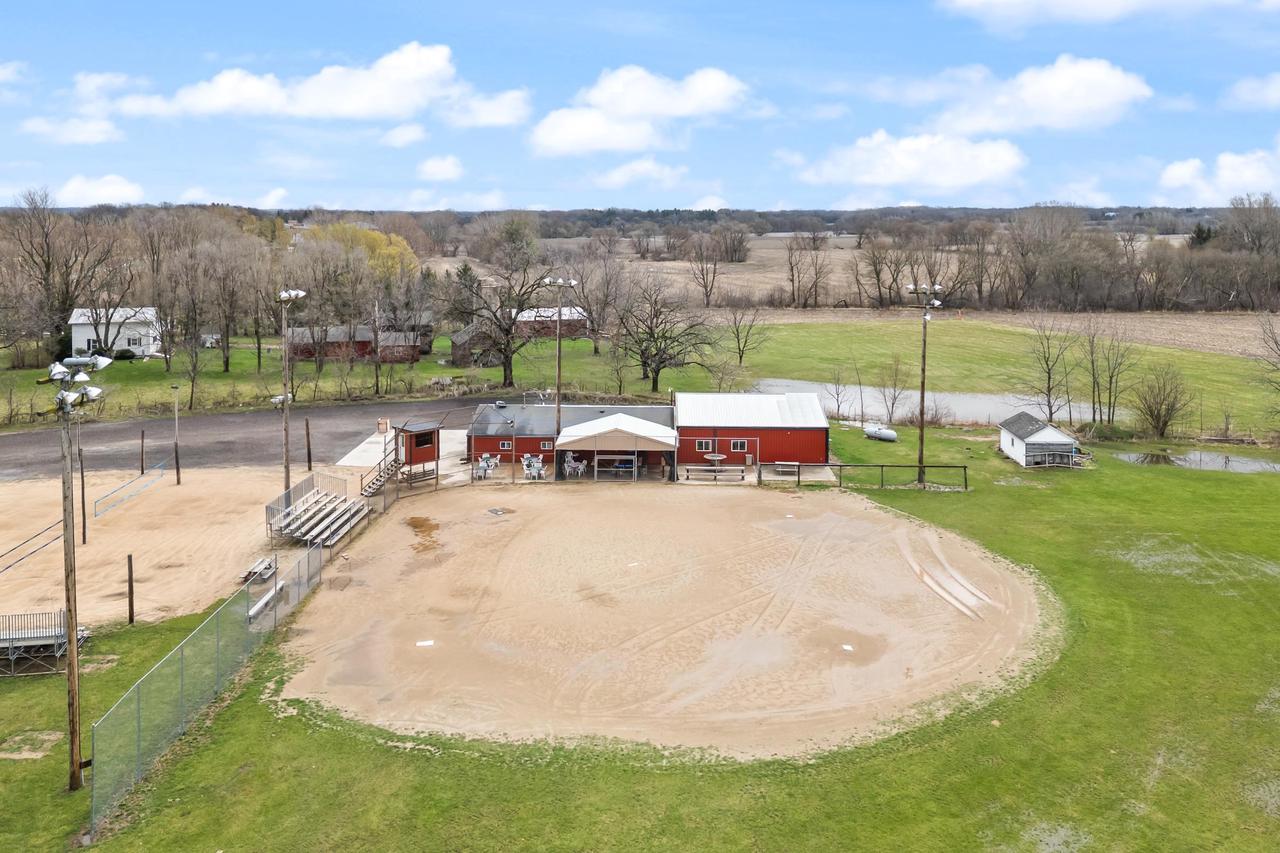 W12010 Rose-Eld Road