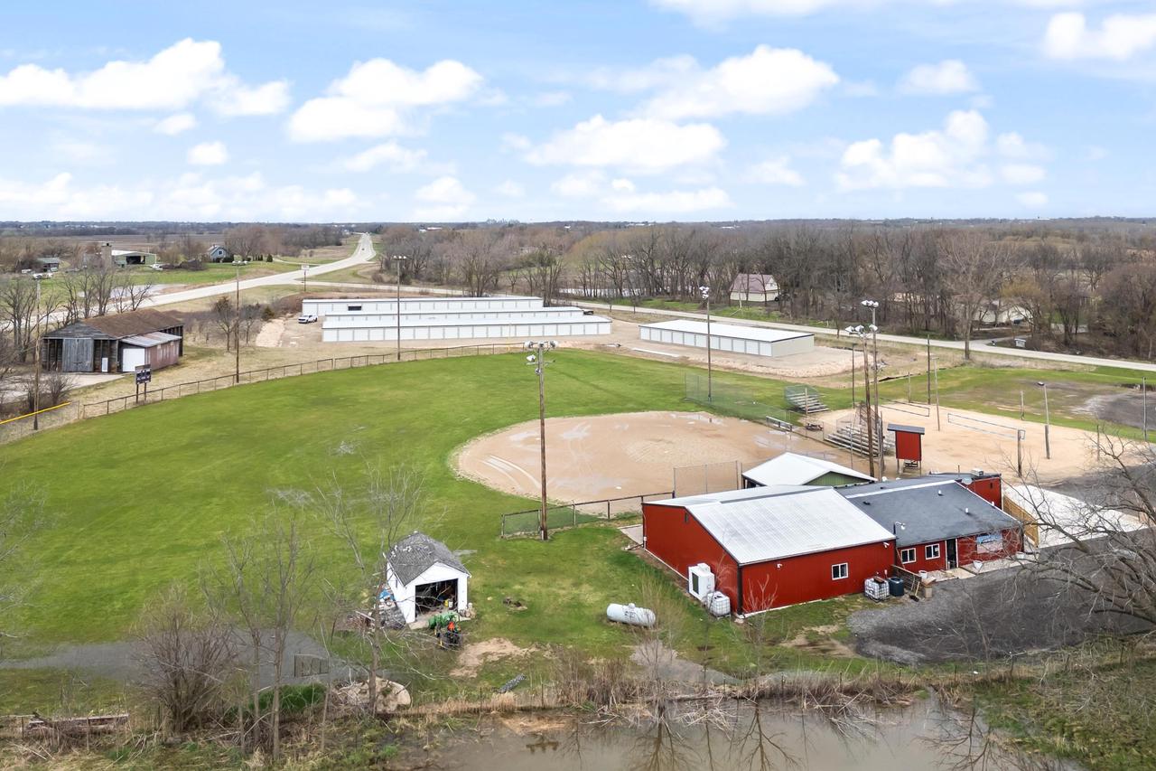 W12010 Rose-Eld Road