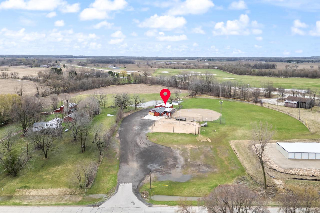 W12010 Rose-Eld Road