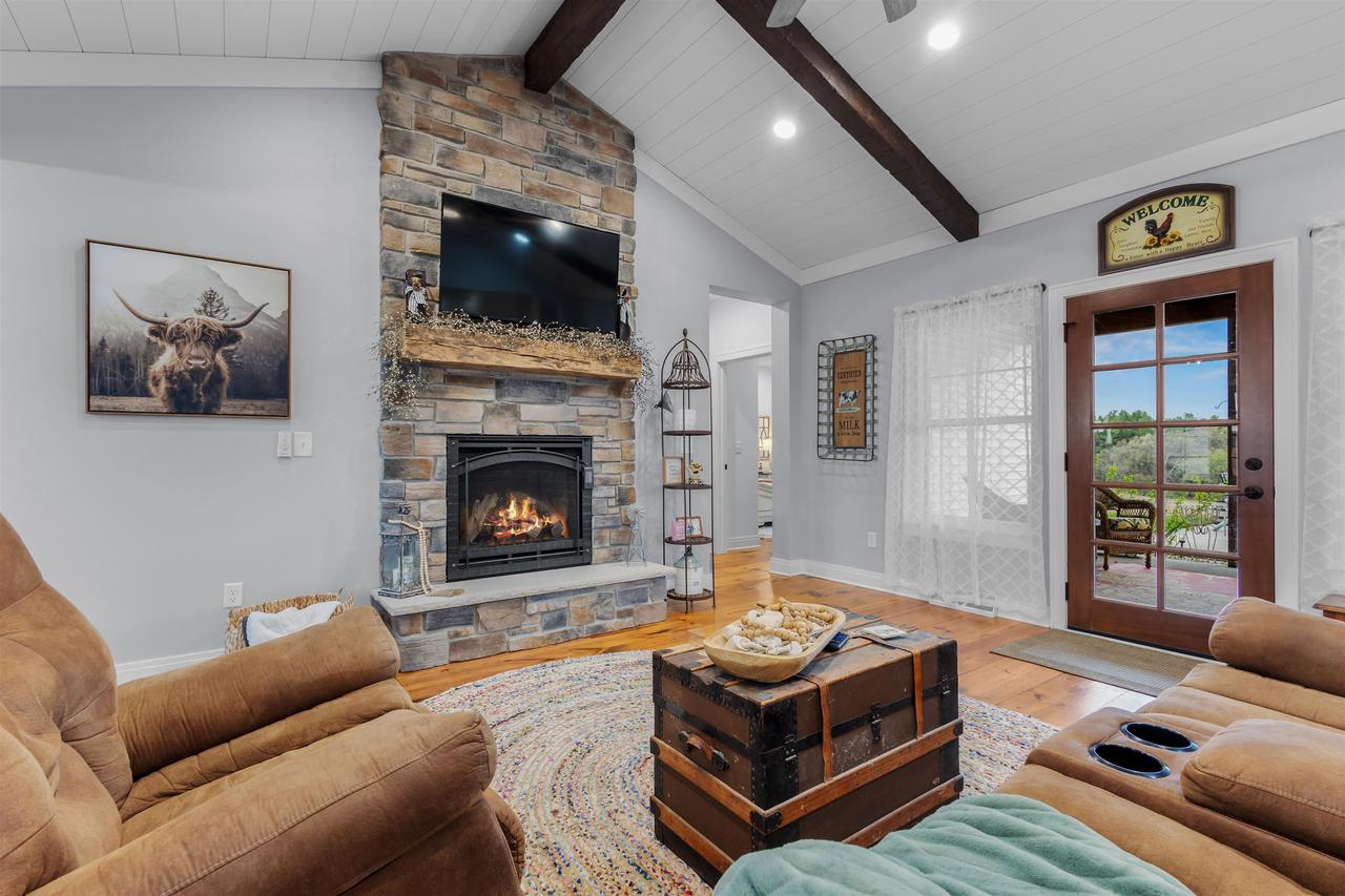 N7117 Black Creek Road