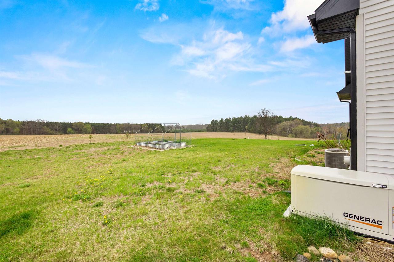 N7117 Black Creek Road