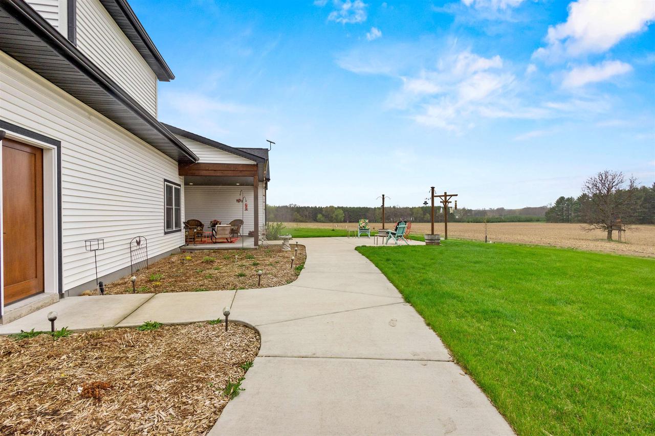 N7117 Black Creek Road