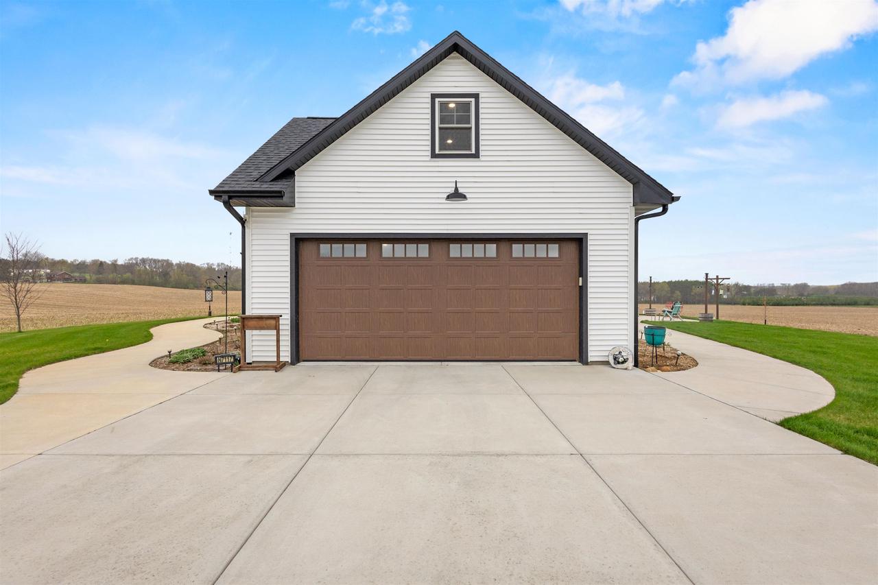 N7117 Black Creek Road