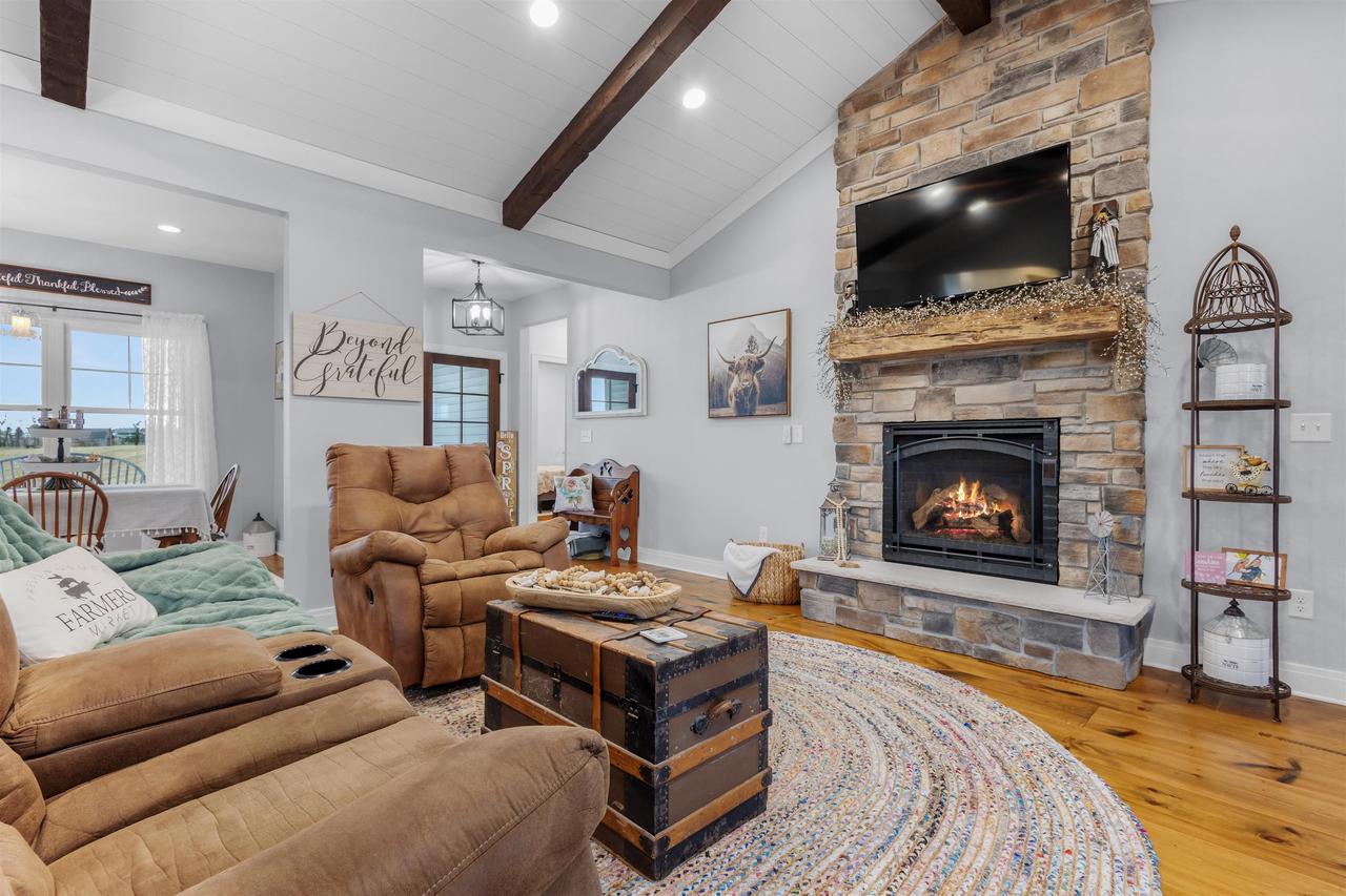 N7117 Black Creek Road