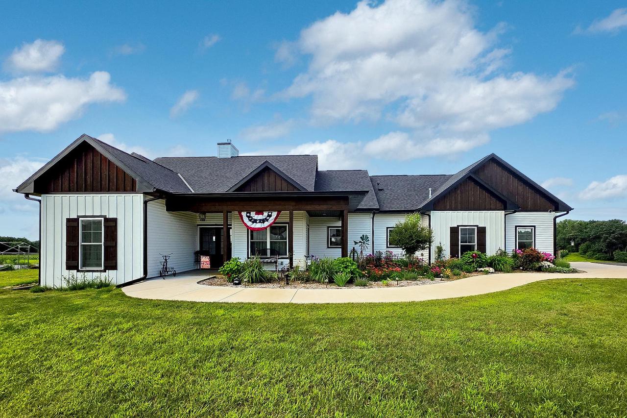 N7117 Black Creek Road