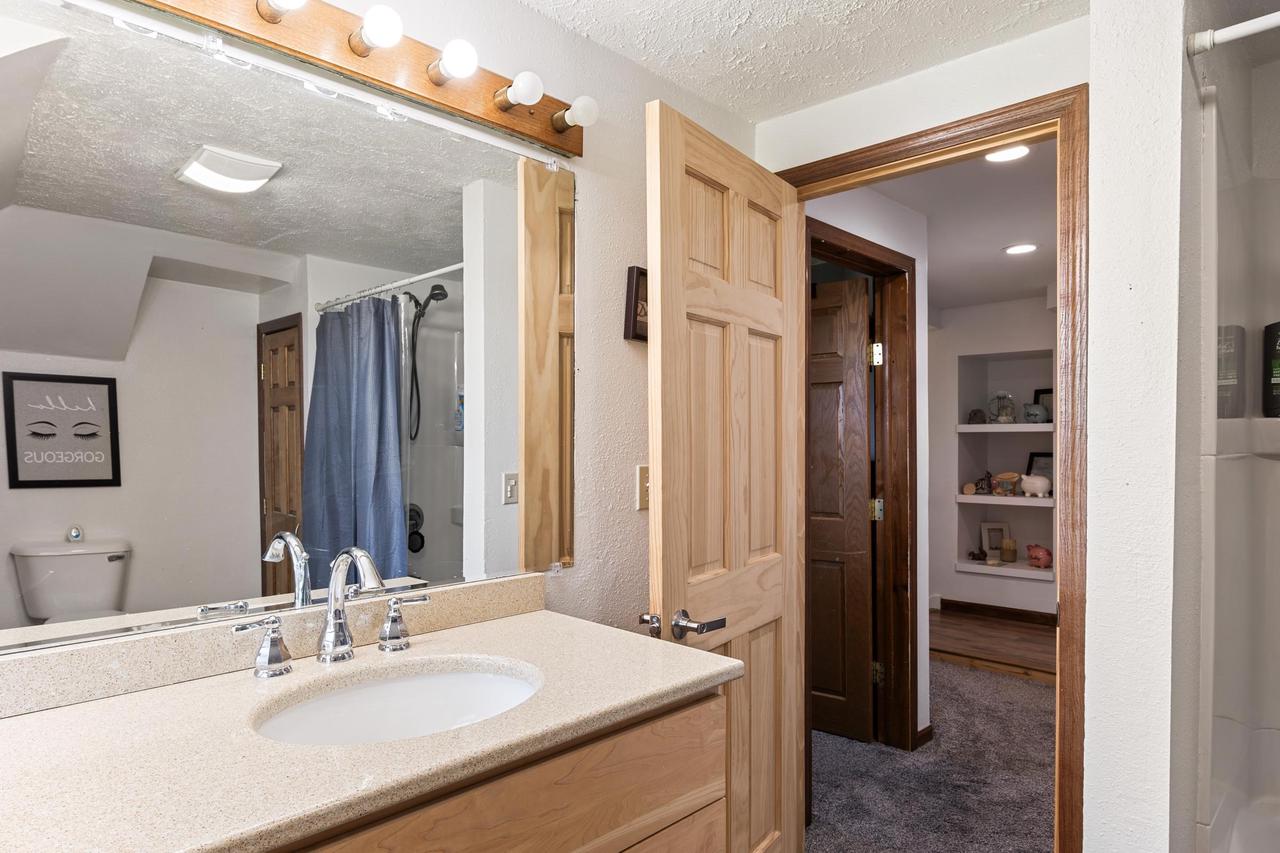 N7031 County Rd E Road