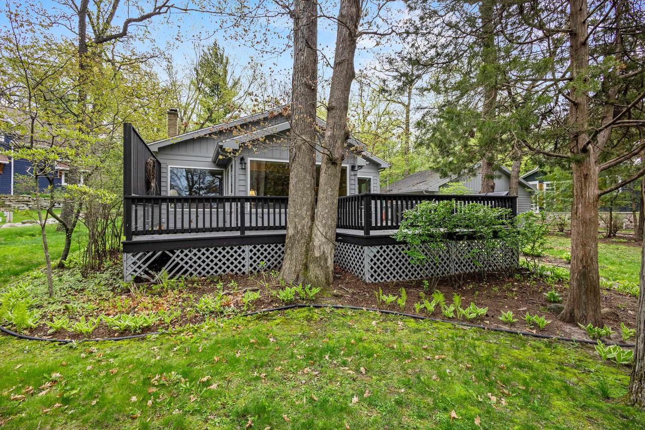 W1834 Sandstone Avenue
