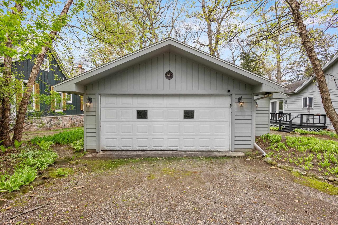 W1834 Sandstone Avenue