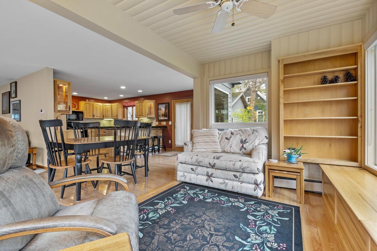 W1834 Sandstone Avenue