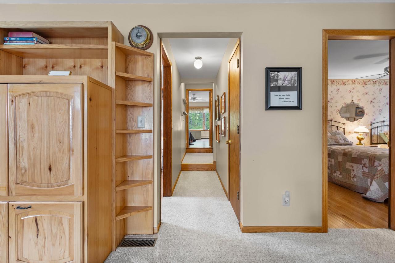 W1834 Sandstone Avenue