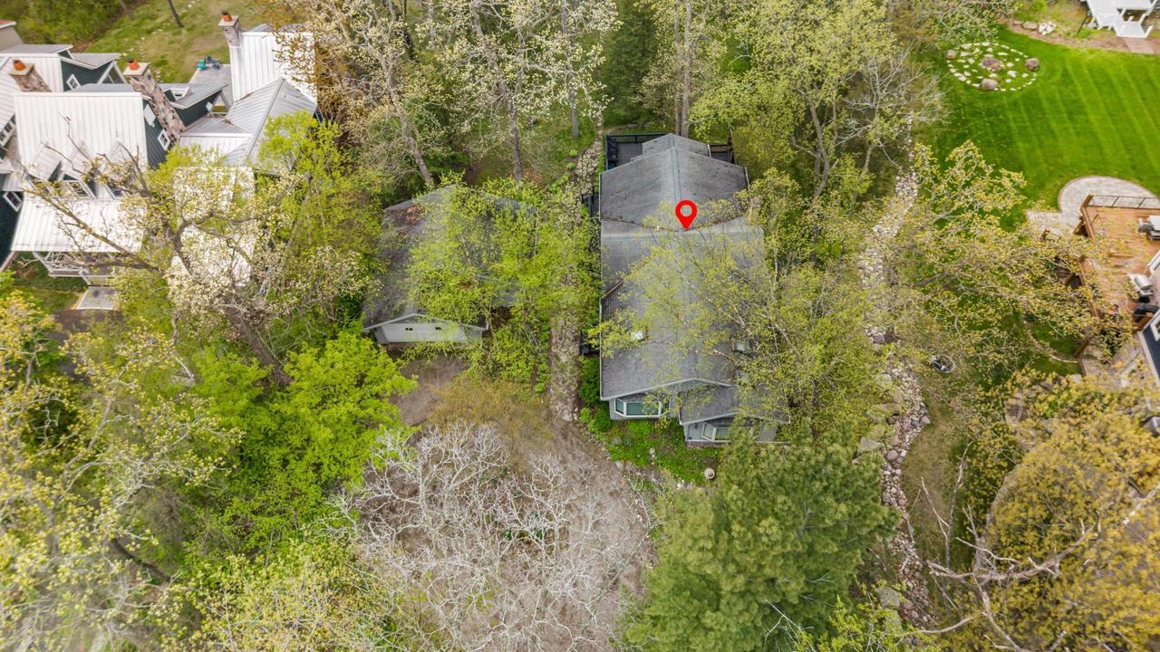 W1834 Sandstone Avenue