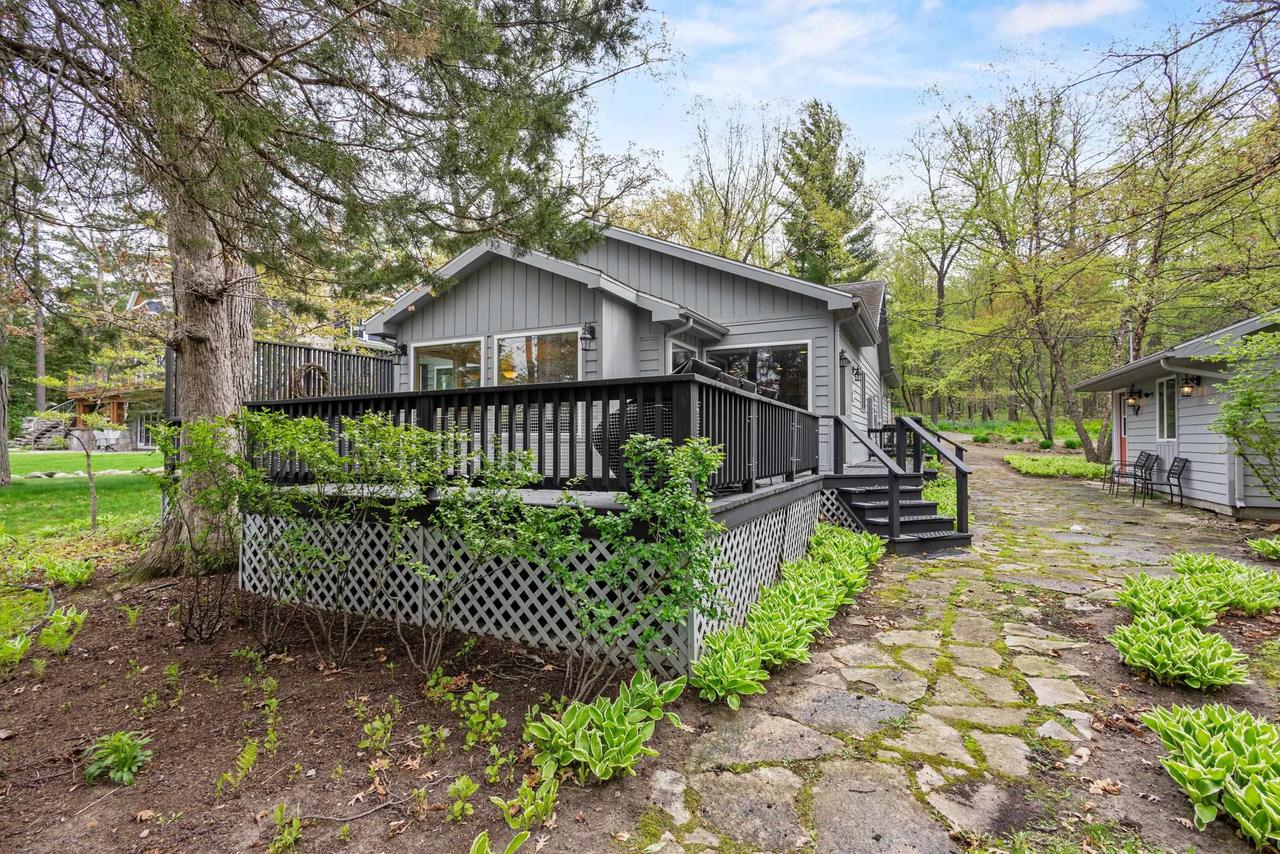 W1834 Sandstone Avenue