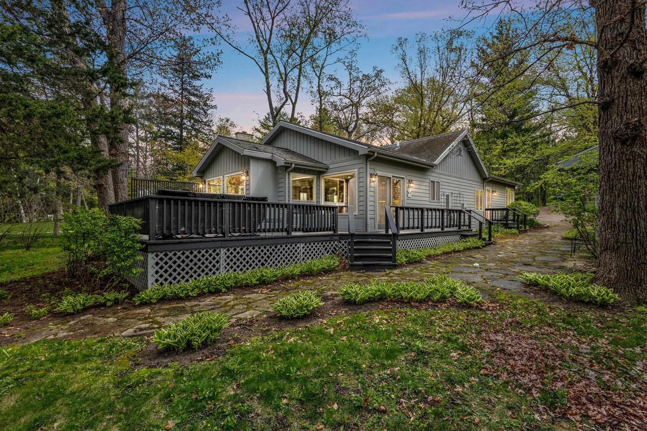 W1834 Sandstone Avenue