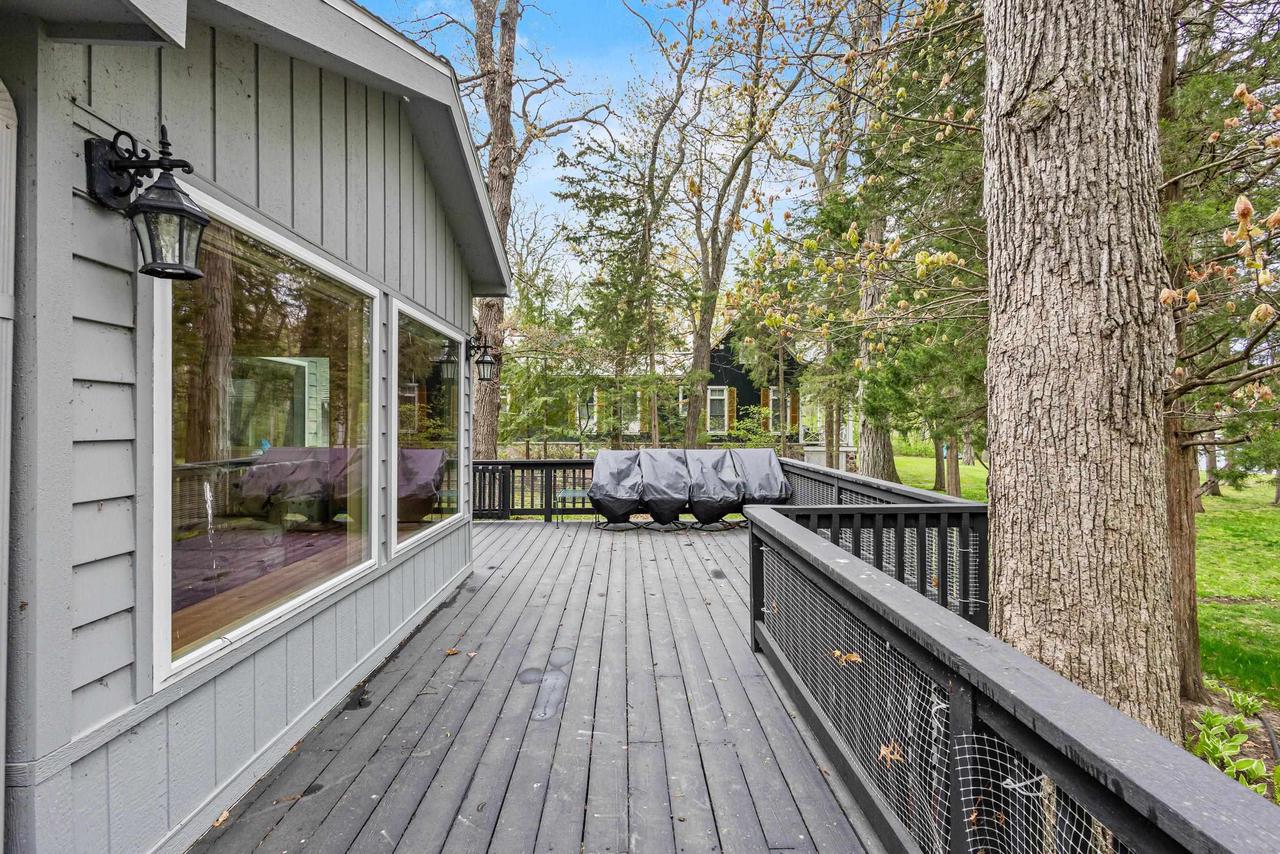 W1834 Sandstone Avenue