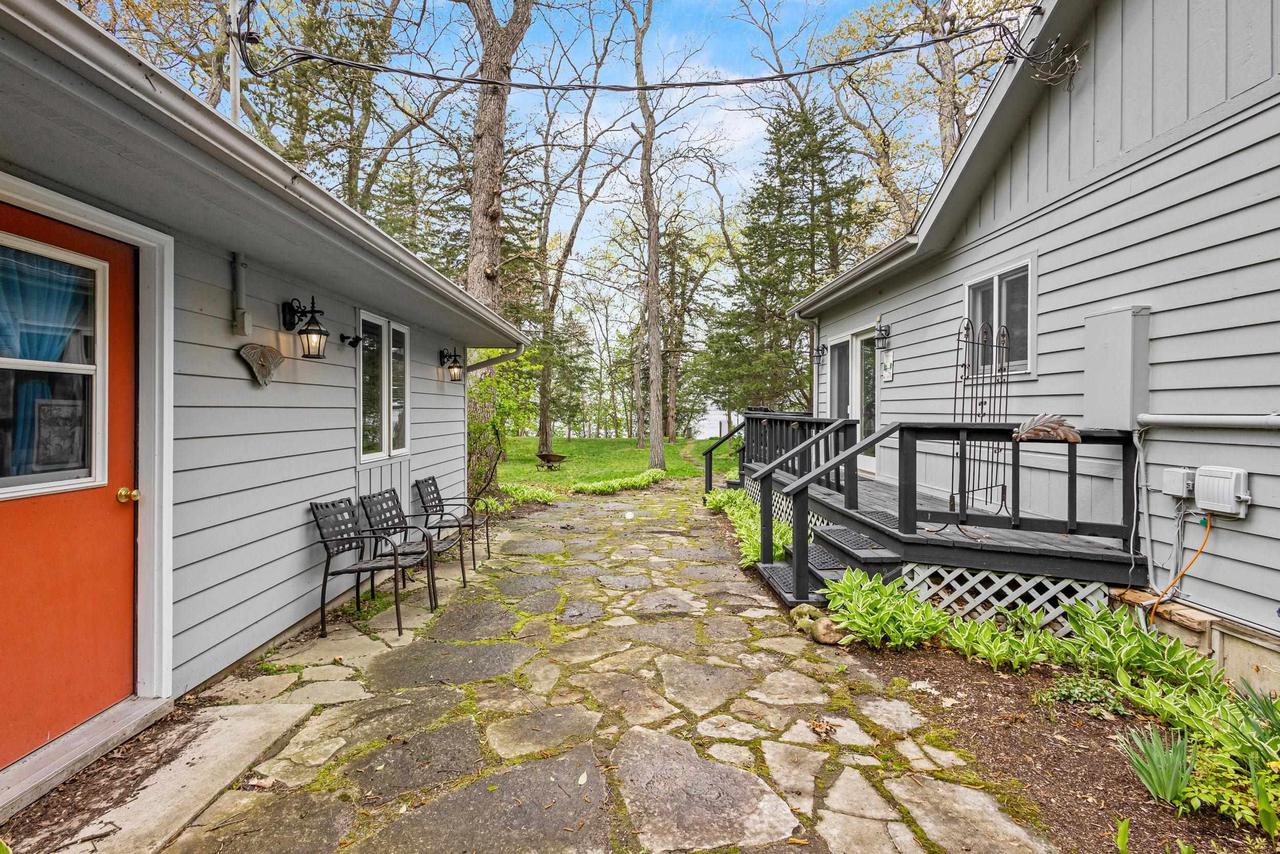 W1834 Sandstone Avenue
