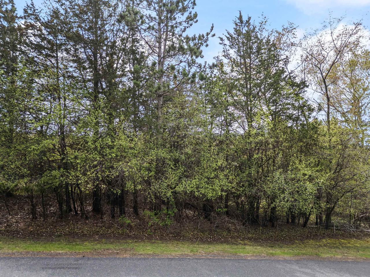 L21 Spring Lake Road