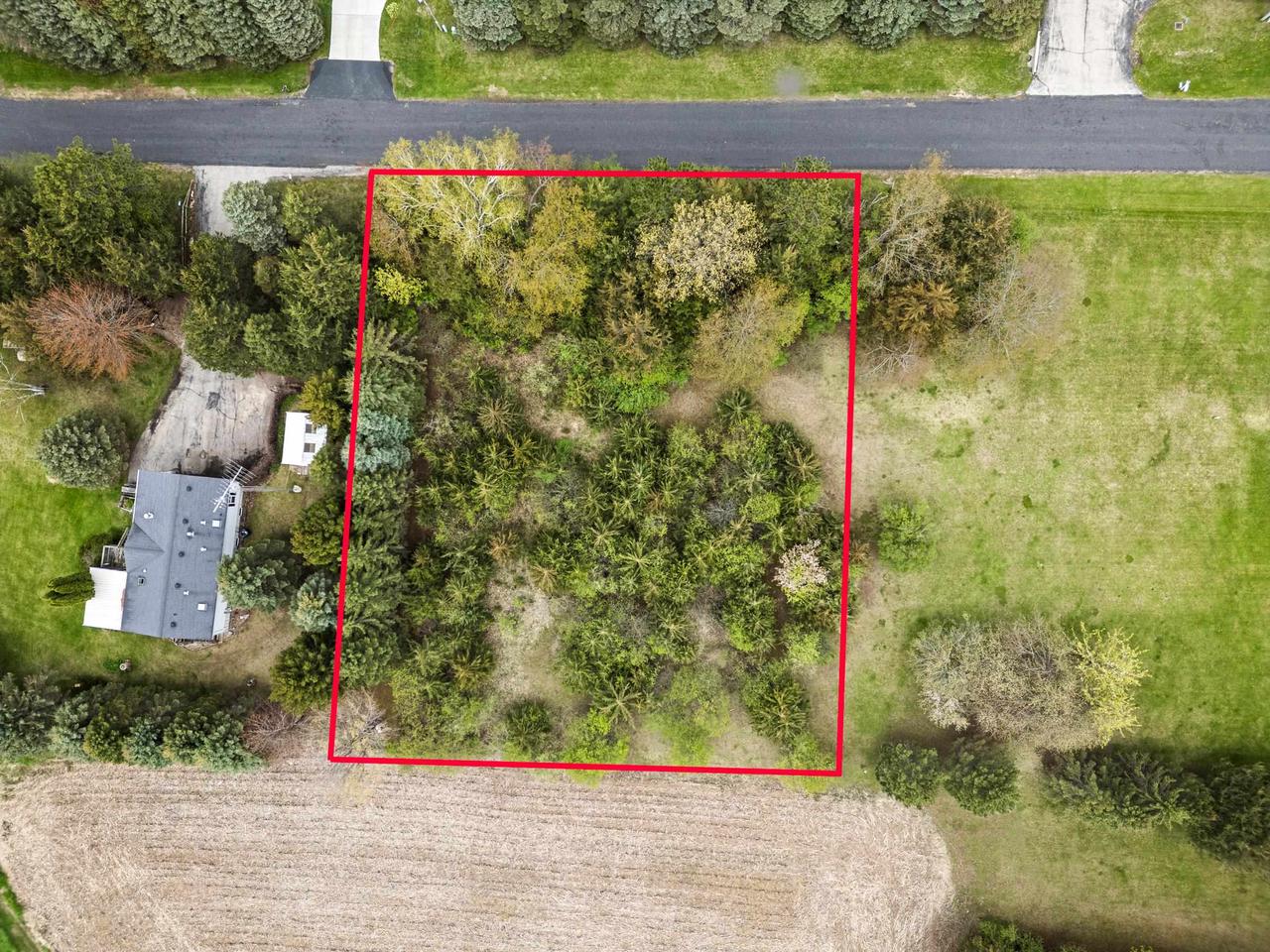 L21 Spring Lake Road