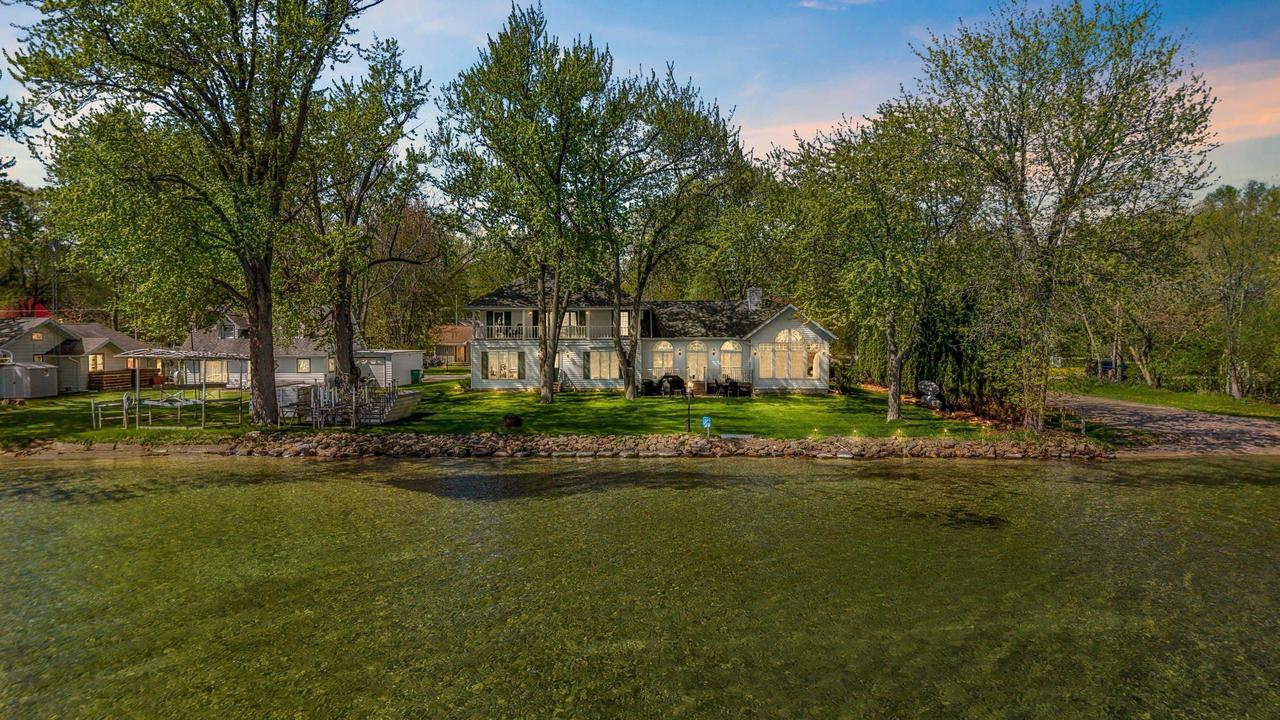 N4286 S Lakeshore Drive