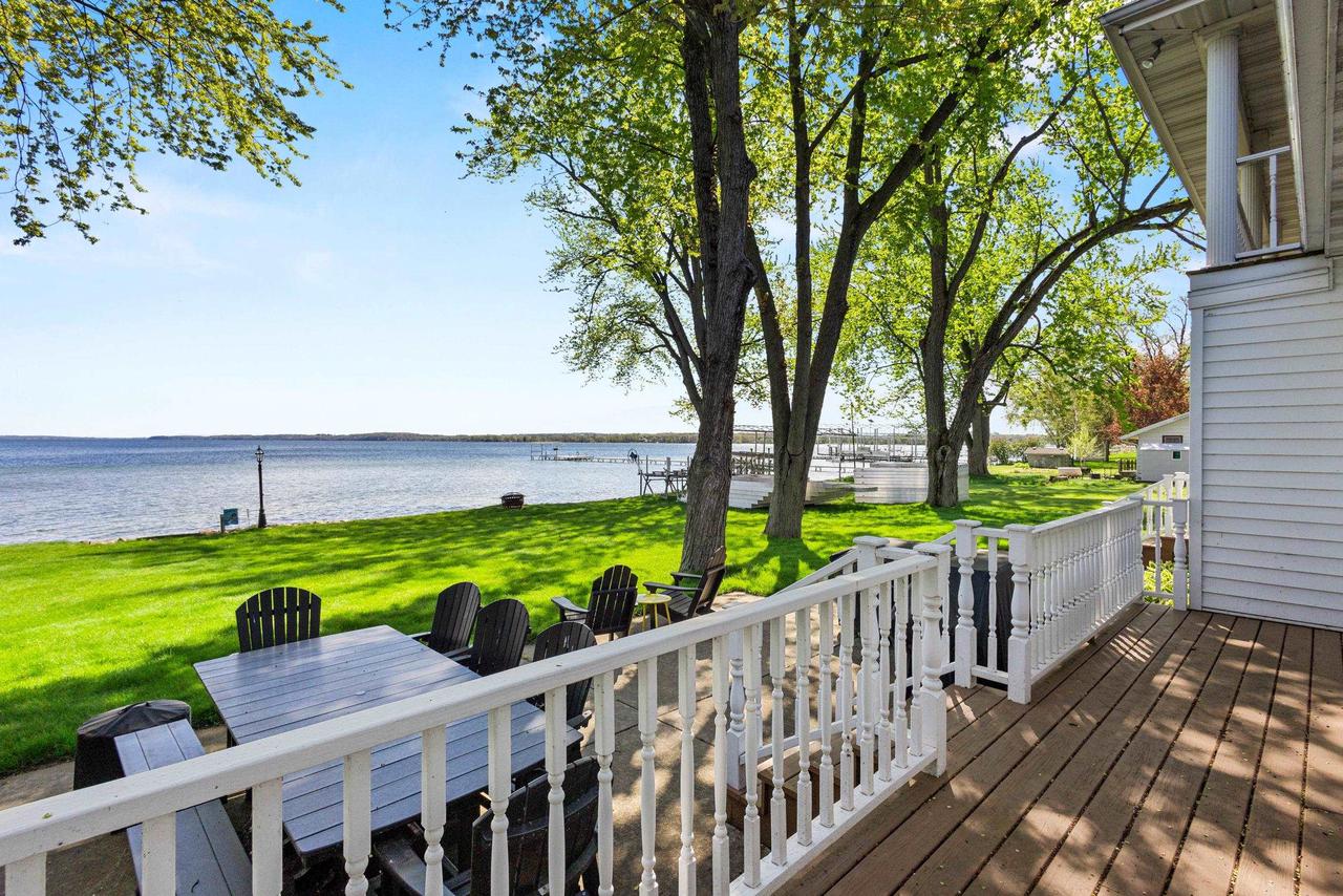 N4286 S Lakeshore Drive