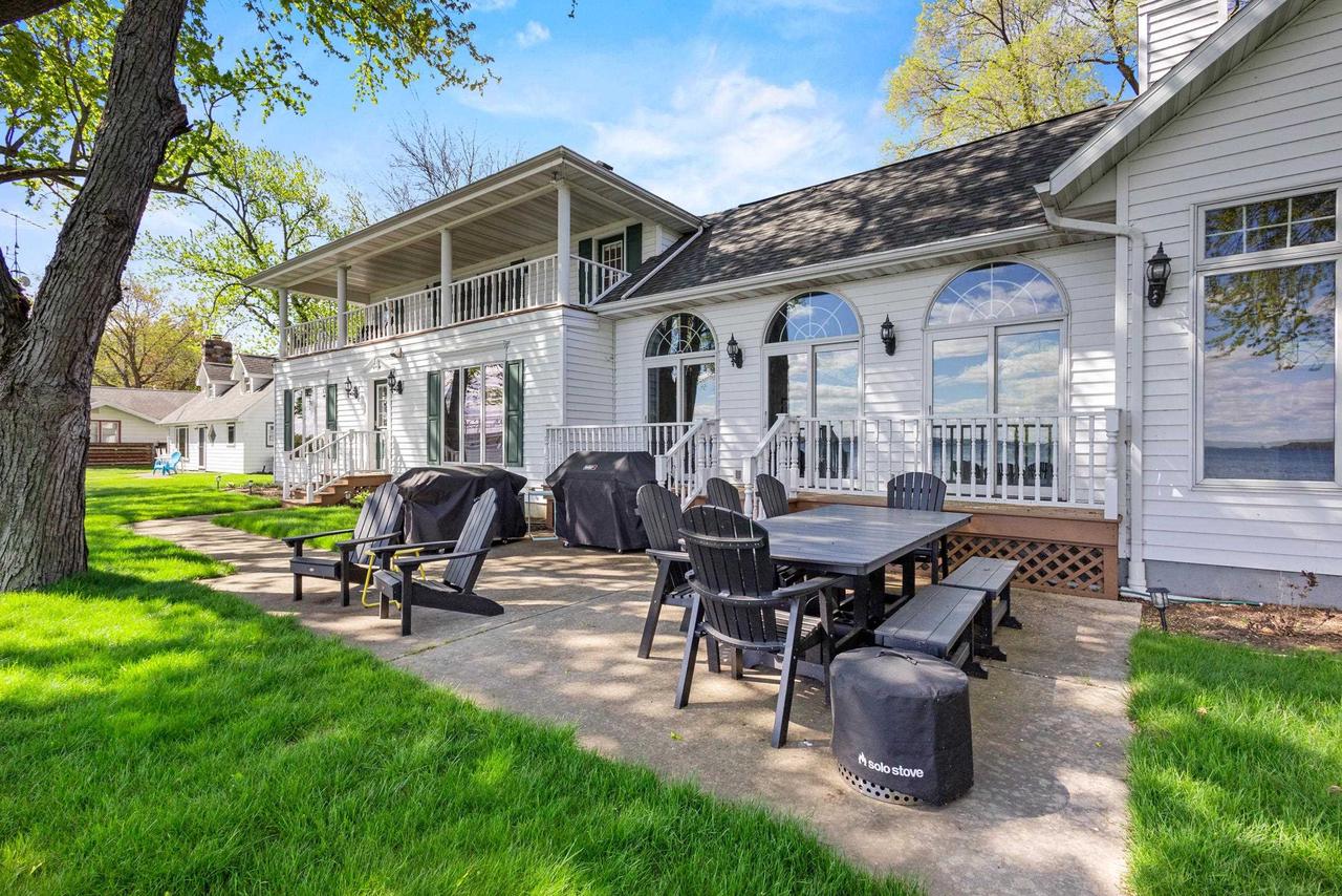 N4286 S Lakeshore Drive
