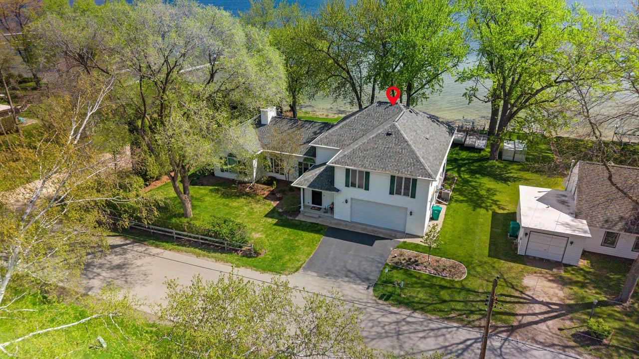N4286 S Lakeshore Drive