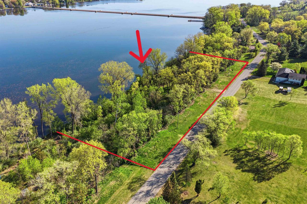 Lot 1 Freedom Road