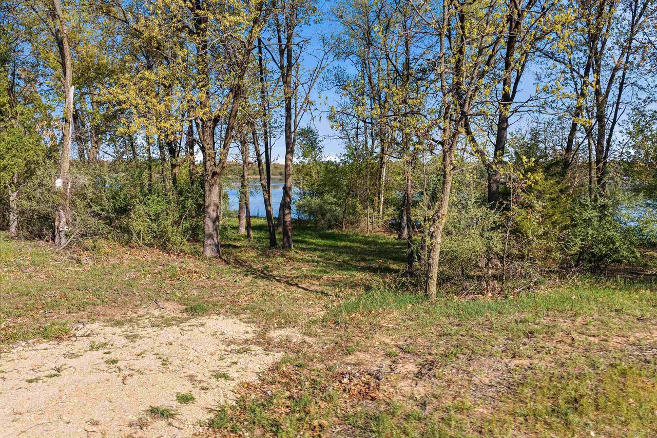 Lot 1 Freedom Road