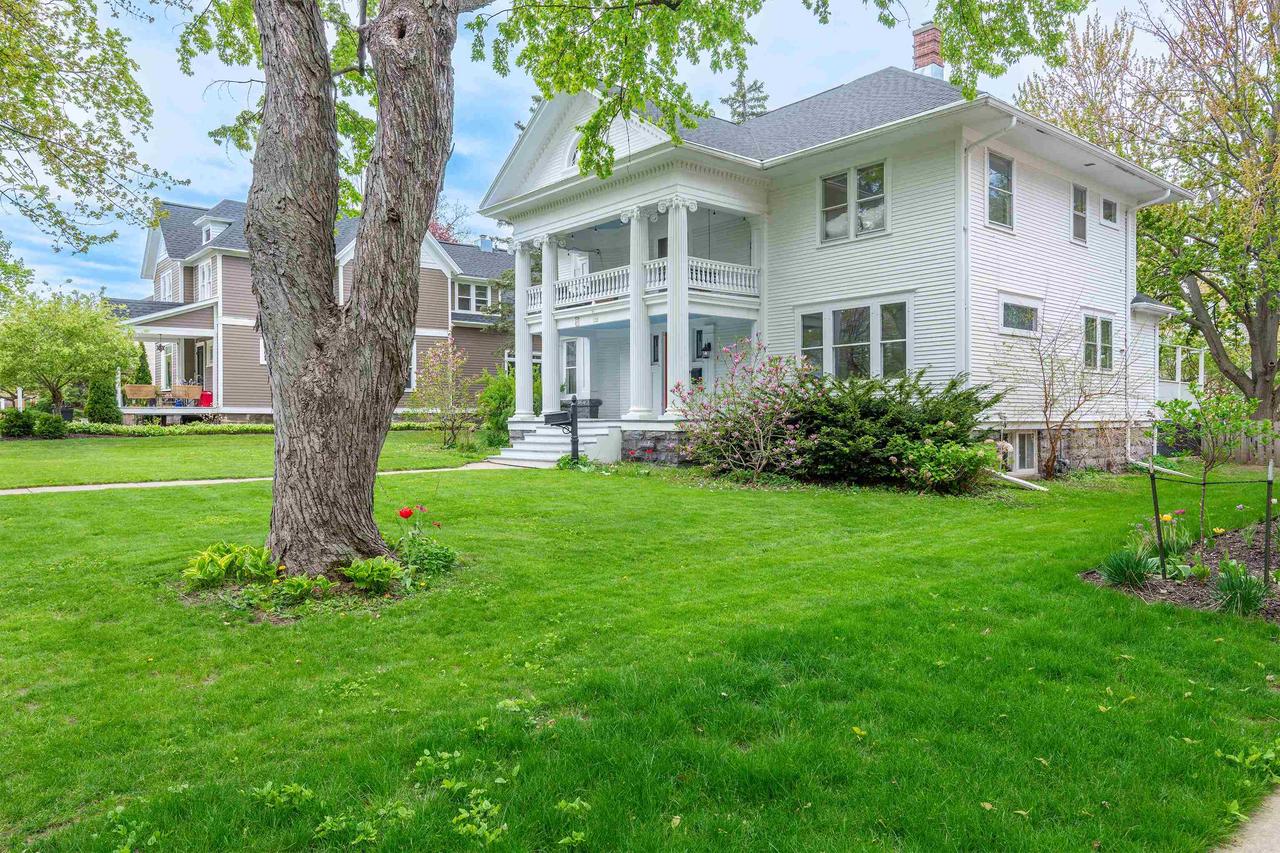 175 N Adams Avenue