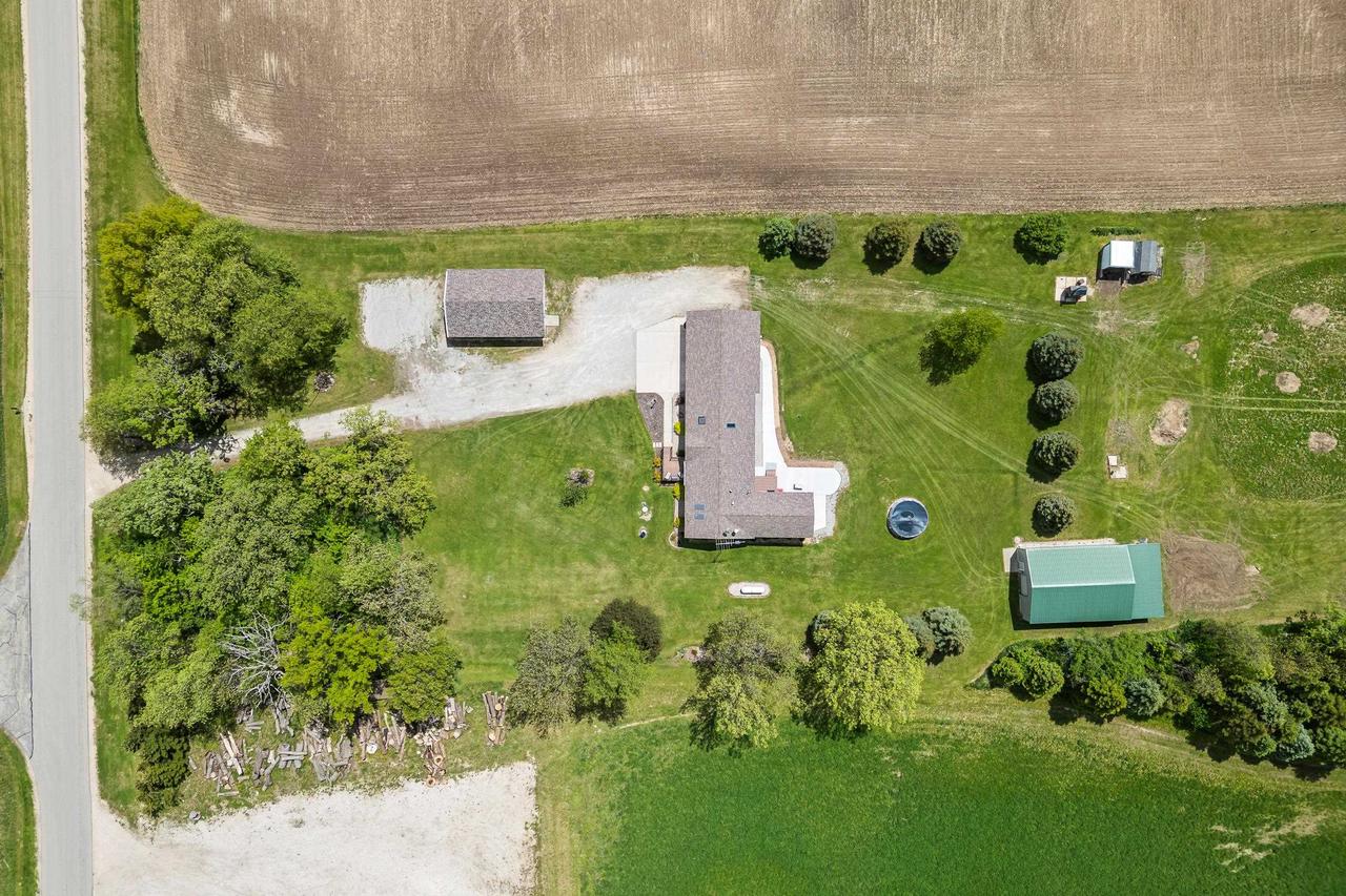 n6104 Radio Rd Road