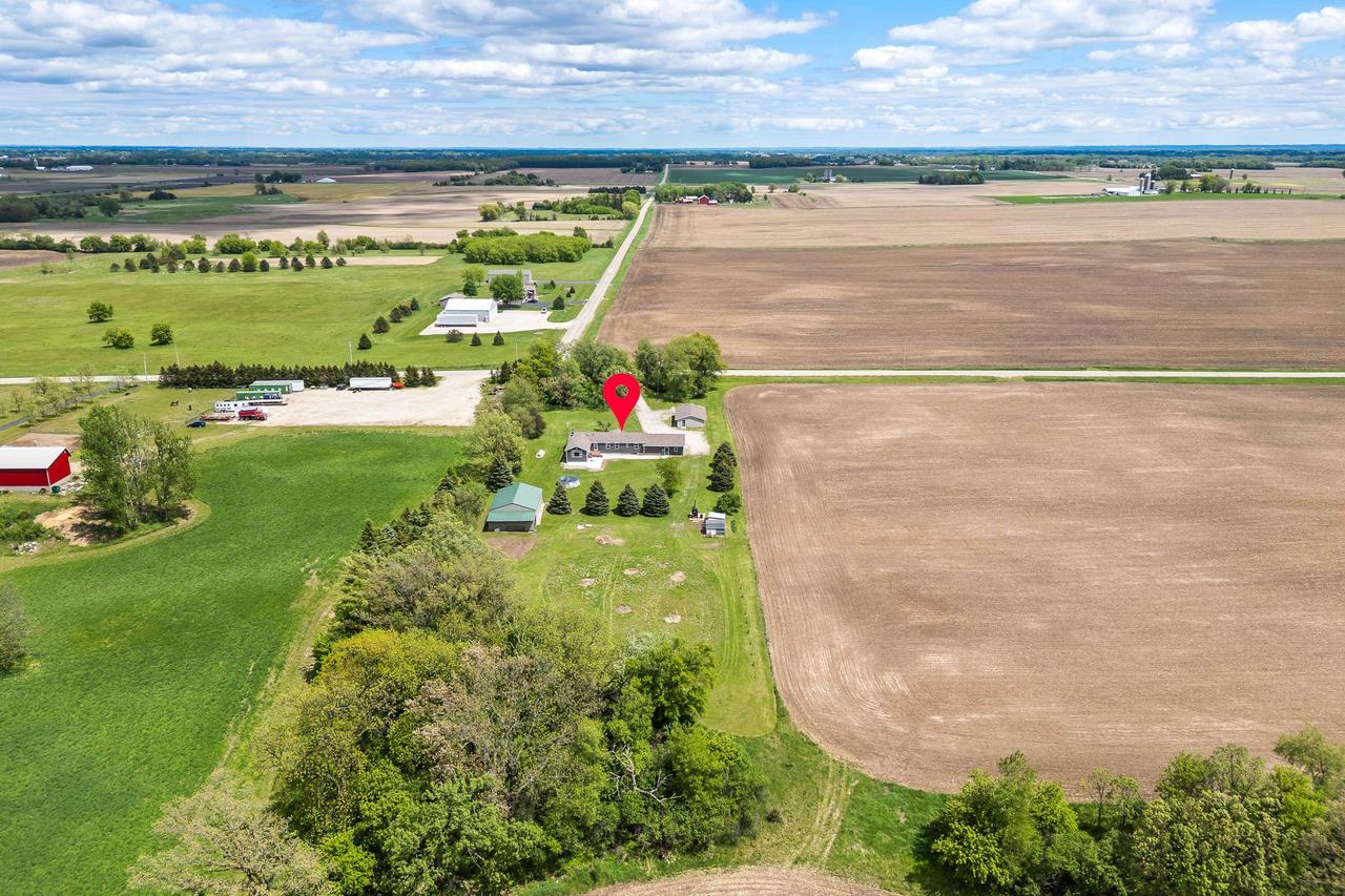n6104 Radio Rd Road