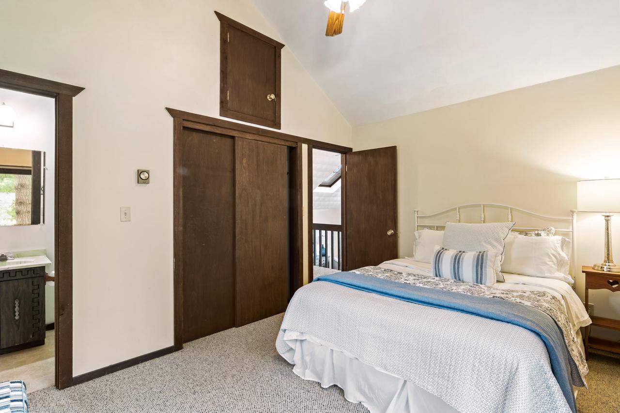 N4826 N Lakeshore Drive