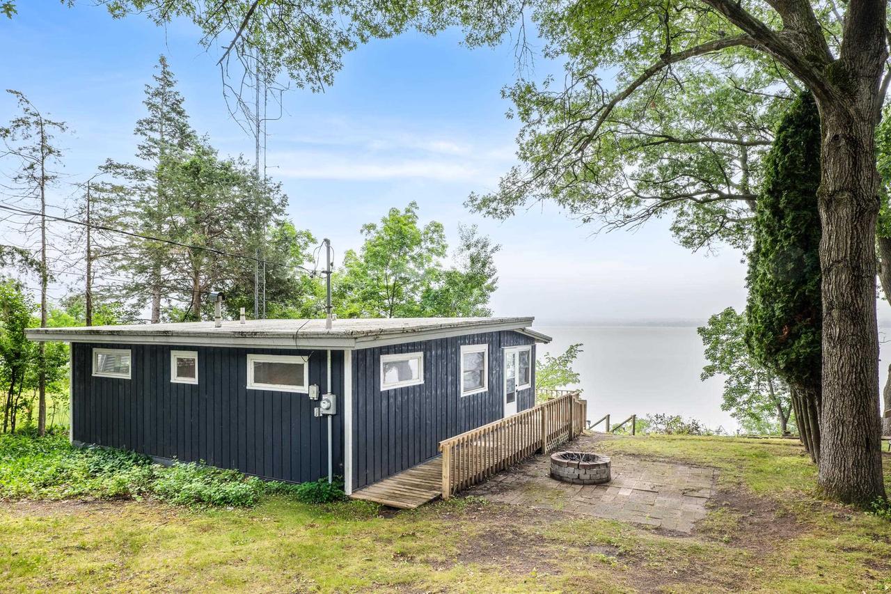 N4830 N Lakeshore Drive