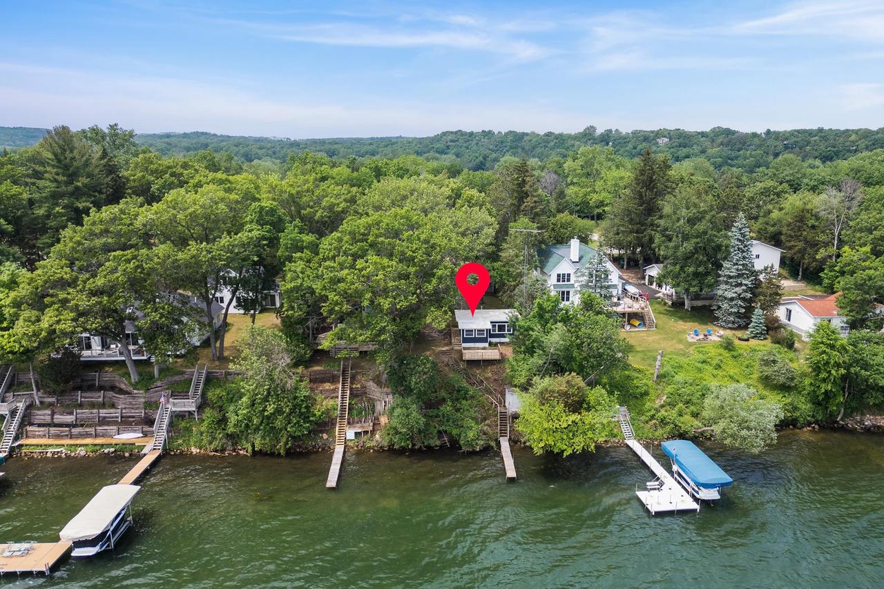 N4830 N Lakeshore Drive